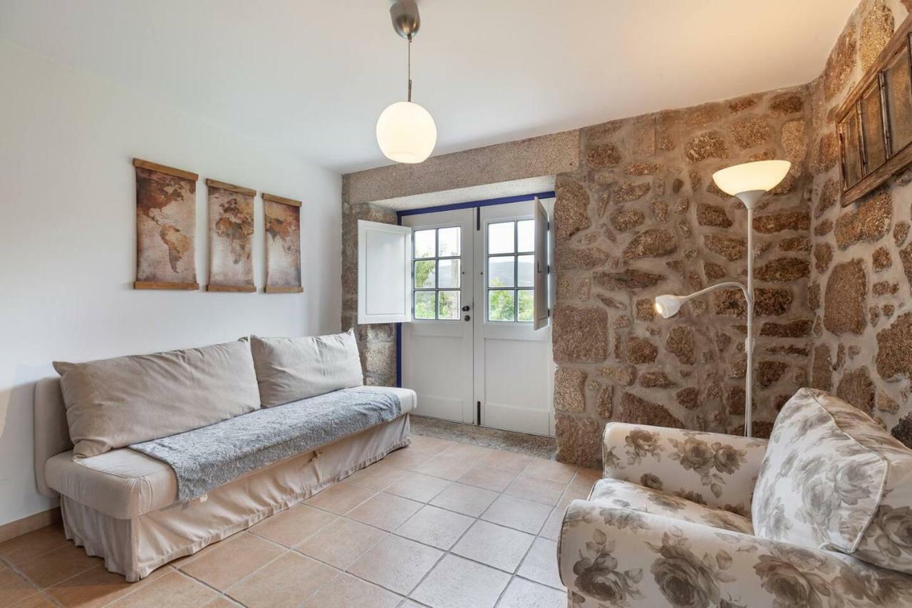 Eido Do Carvalhoso - Casa De Campo Em Arcos De Valdevez Eksteriør billede