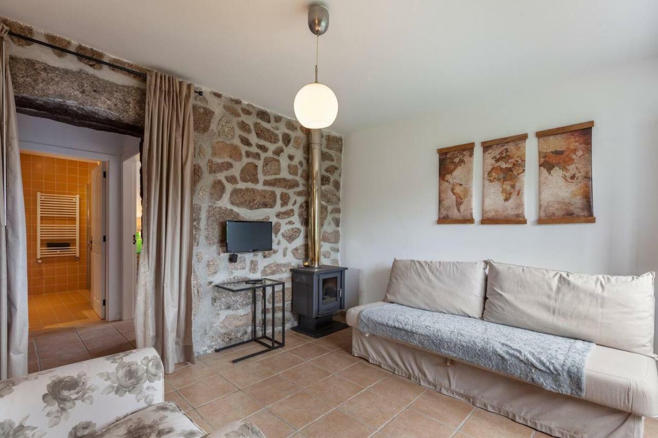 Eido Do Carvalhoso - Casa De Campo Em Arcos De Valdevez Eksteriør billede